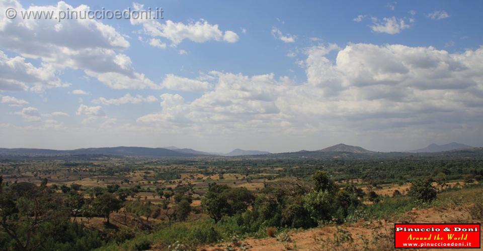 Ethiopia - Sulla strada per Jinka - 14.jpg